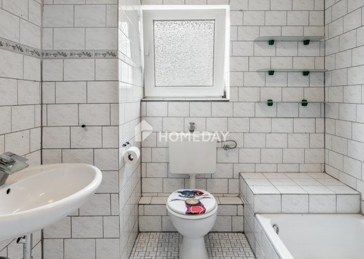 Mehr als 6 % Rendite: Top geschnittene 2-Zimmer-Wohnung mit Balkon