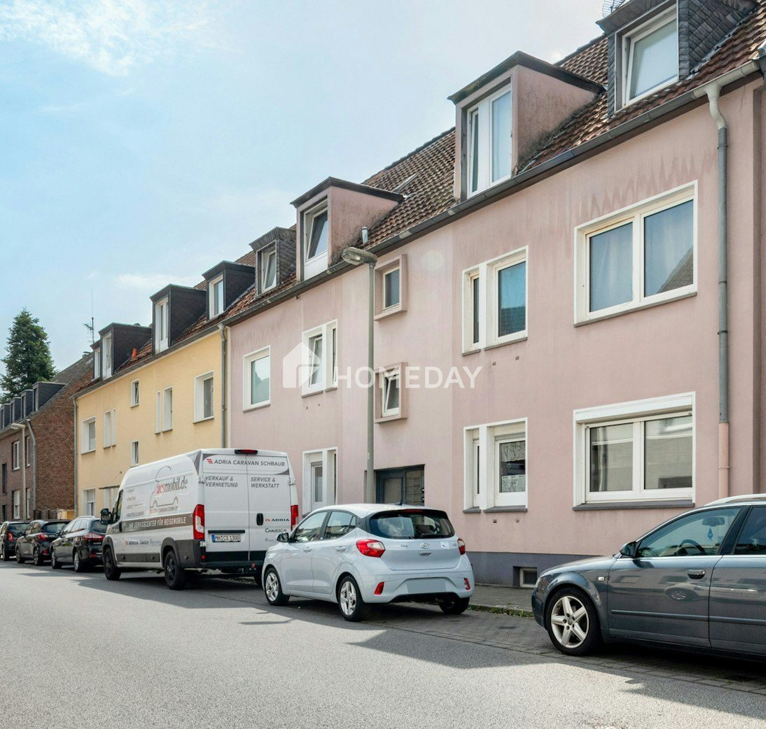 Charmante 2-Zimmer-Etagenwohnung mit Tageslichtbad