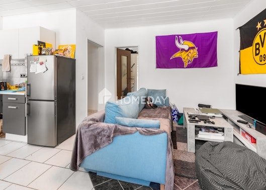 Charmante 2-Zimmer-Etagenwohnung mit Tageslichtbad