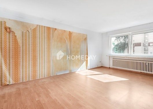 Erbbaurecht: Gut geschnittene 3- Zimmer-Wohnung mit Loggia in ruhiger Lage