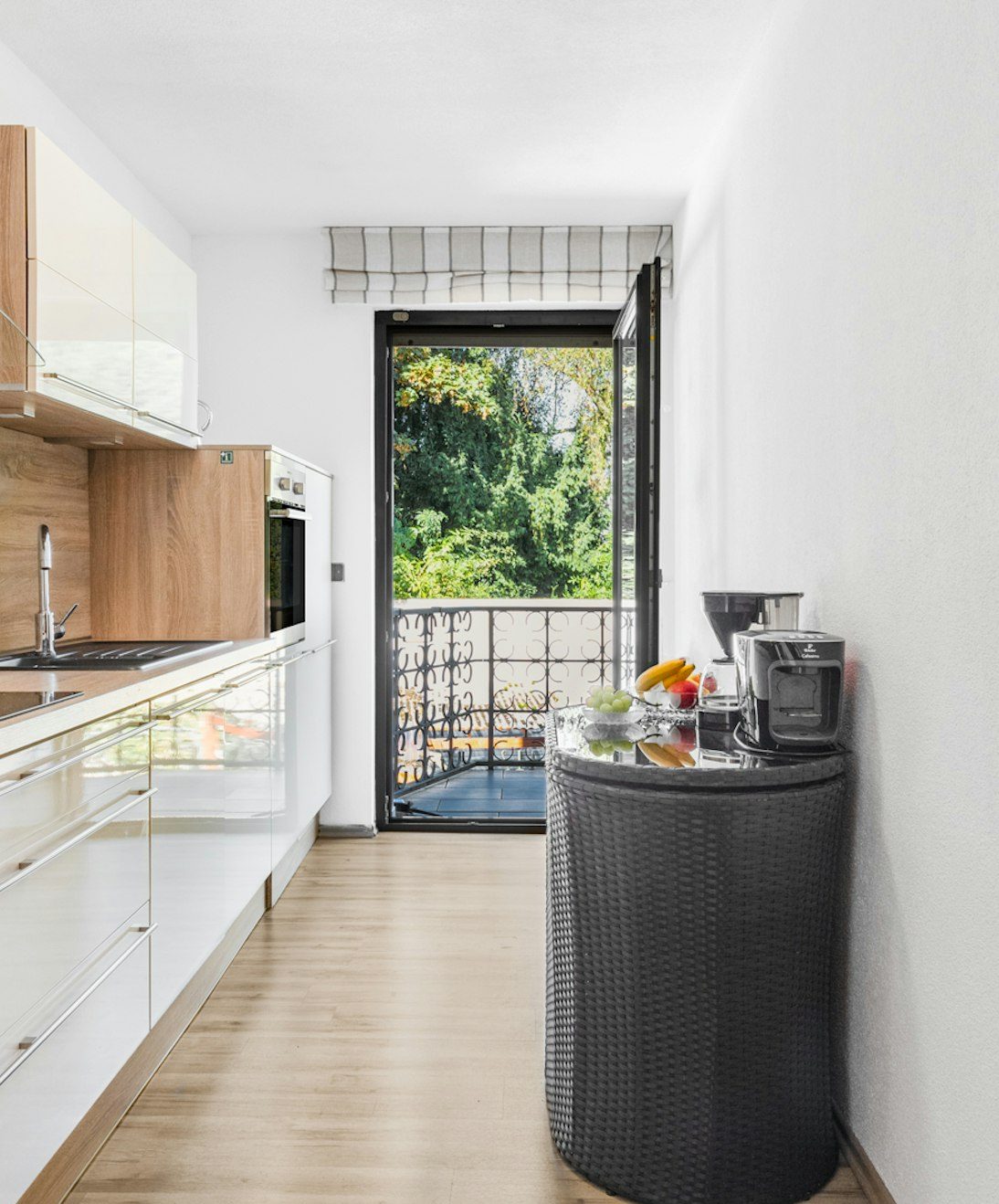 Helle und großzügige Zweizimmerwohnung mit Balkon und Stellplatz