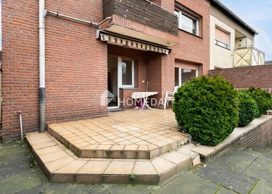 ZFH/DHH mit Terrasse, Loggia und Garage | Vollkeller | Viel Potenzial!