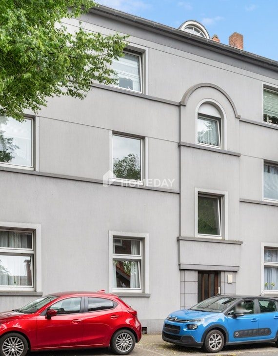 Kapitalanlage mit Entwicklungspotenzial – Gepflegtes Mehrfamilienhaus auf großzügigem Grundstück
