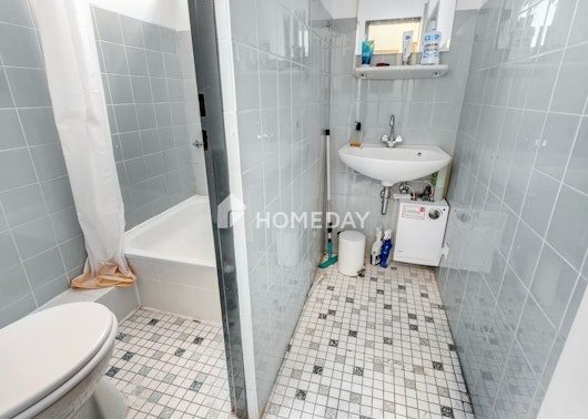 Attraktives Immobilienpaket mit ca. 200 m² und zwei Grundbüchern – flexibel nutzbar