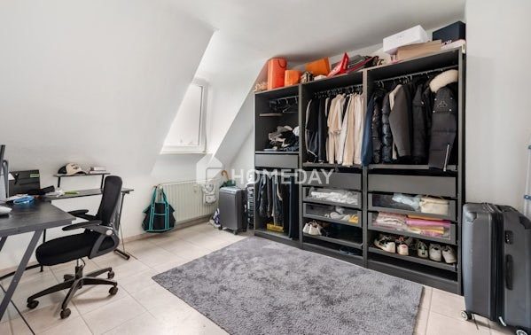 Perfekt für Familien – Großzügige Maisonette mit vier Zimmern, Tageslichtbad und Garten