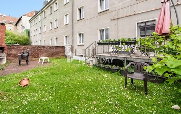 Perfekt für Familien – Großzügige Maisonette mit vier Zimmern, Tageslichtbad und Garten
