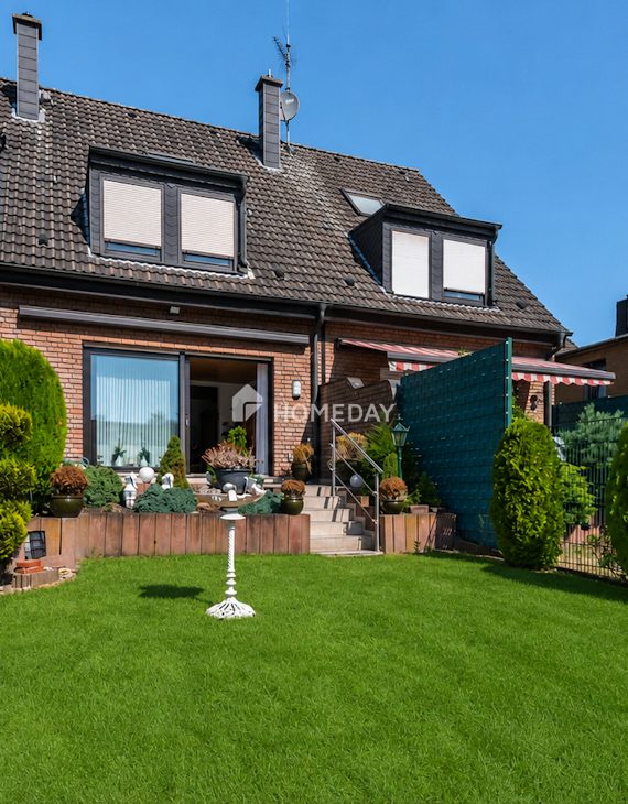 Einziehen und Wohlfühlen! Stetig modernisiertes Reihenhaus toller Ausstattung in idealer Lage