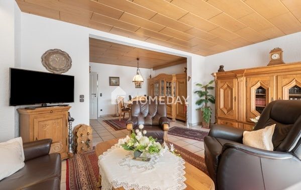 Einziehen und Wohlfühlen! Stetig modernisiertes Reihenhaus toller Ausstattung in idealer Lage