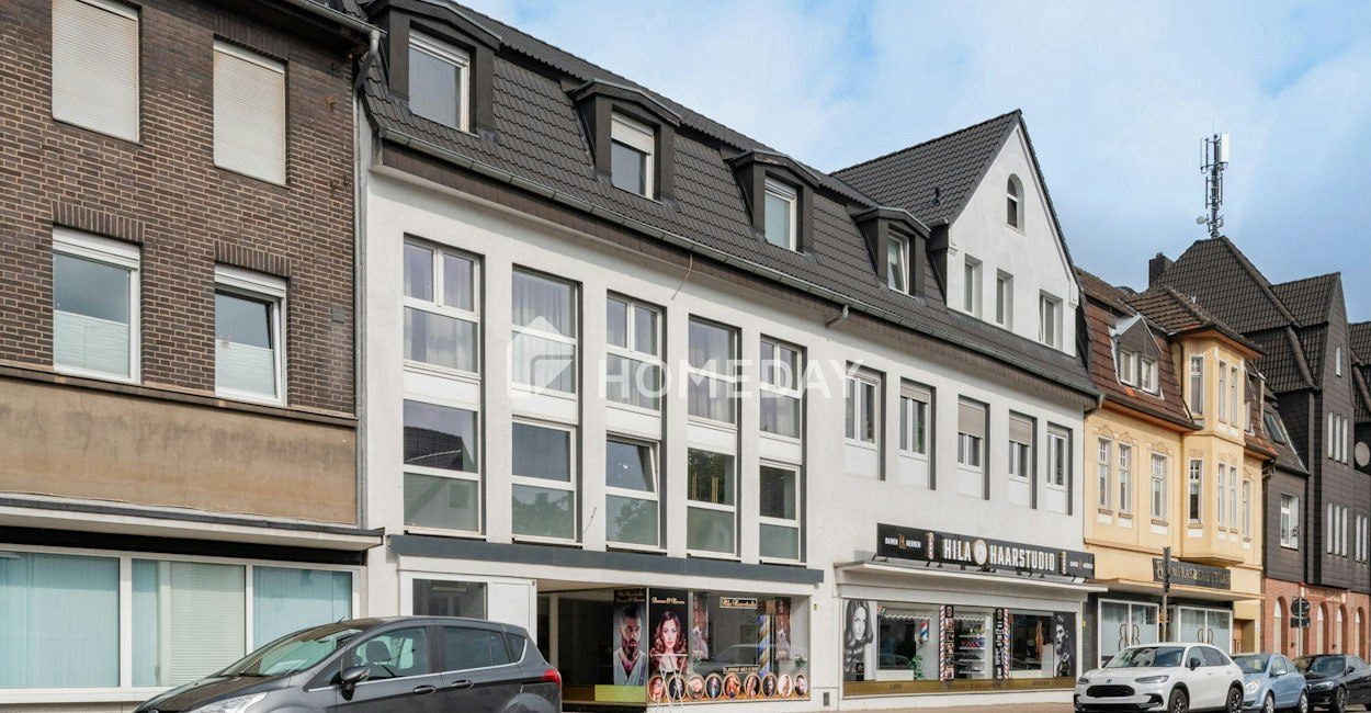 Einzigartige Kapitalanlage! Ensemble aus Wohn- und Geschäftshäusern verteilt auf zwei Gebäude